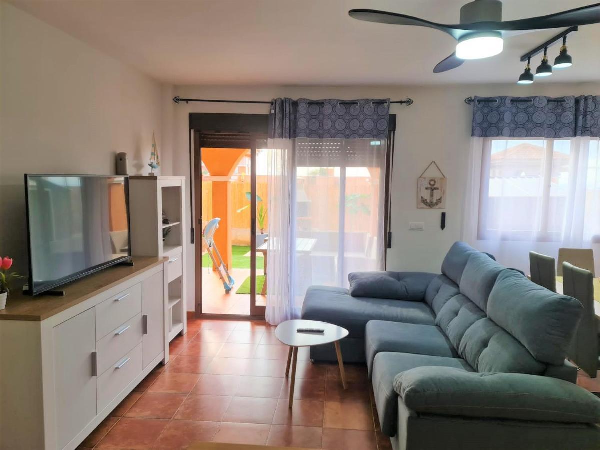 Espacioso Apartamento Con Preciosos Jardines Y Bbq Isla Plana Buitenkant foto