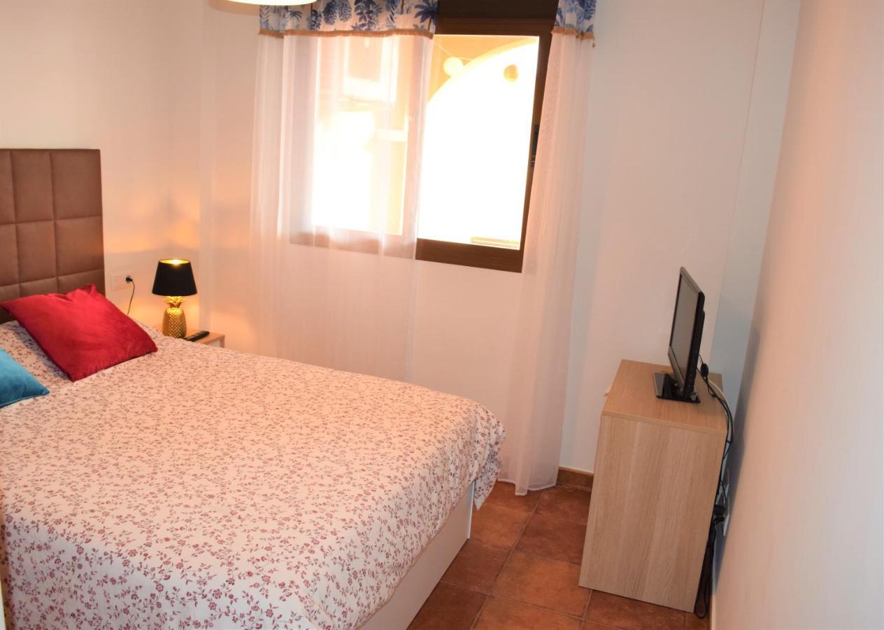 Espacioso Apartamento Con Preciosos Jardines Y Bbq Isla Plana Buitenkant foto