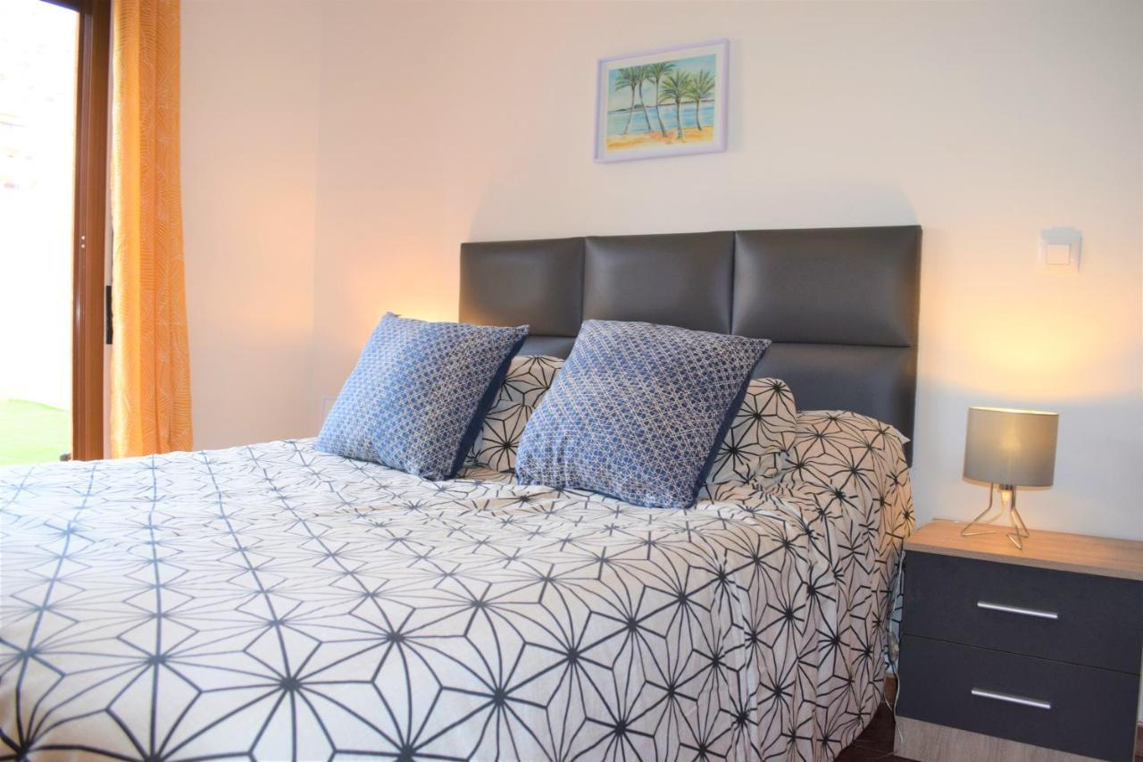 Espacioso Apartamento Con Preciosos Jardines Y Bbq Isla Plana Buitenkant foto